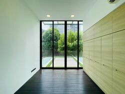 Cairnhill Road (D9), Terrace #499805361